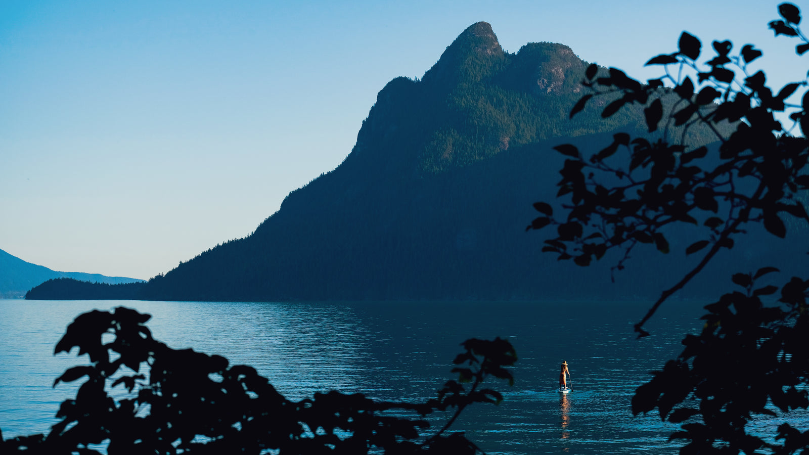 British Columbia SUP in Howe Sound